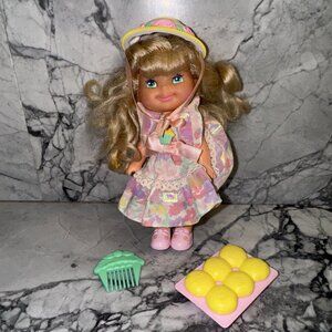 Vintage Cherry Merry Muffin Surprise Party LILY VANILLY doll 1989 1990 Mattel